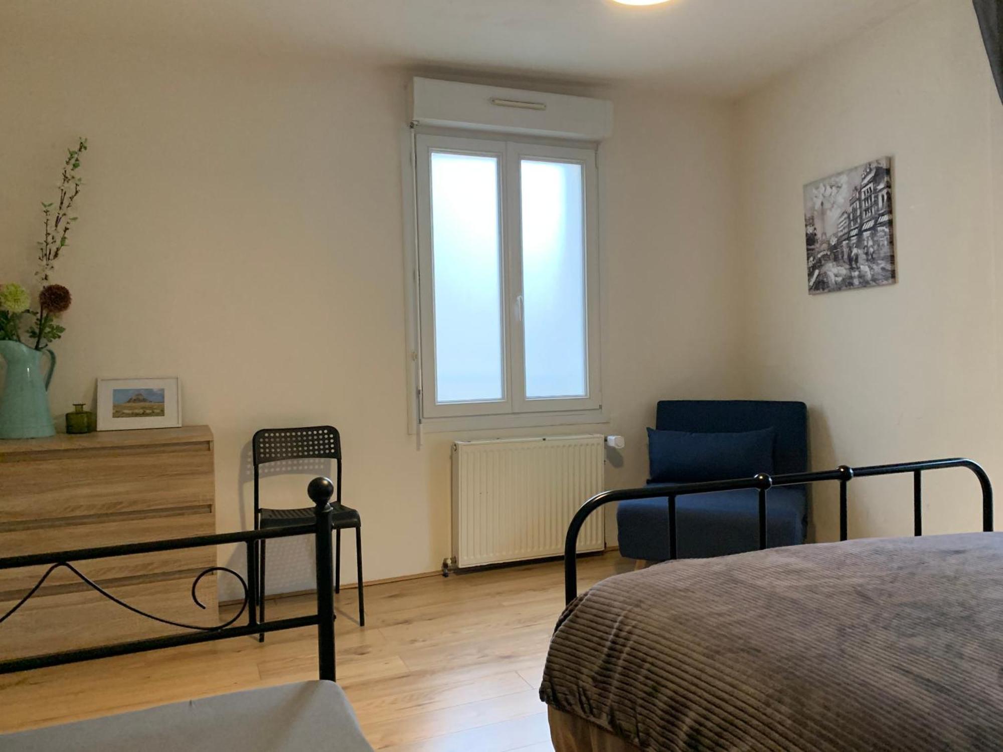 Appartement Familial Le Tanis Pontorson Exterior foto